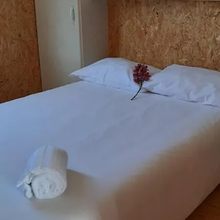 Parque De Campismo Da Da Barra Camping 3*