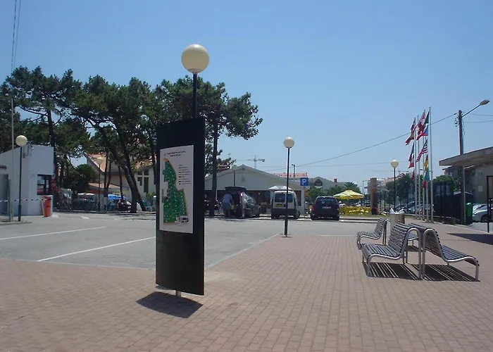 Camping Parque De Campismo Da Da Barra